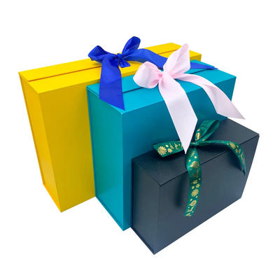 Custom Paper Folding Magnetic Gift Box With UV Coating Matt Lamination